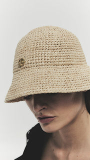 Pierce Bucket