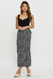 Black Knit Top Sleeveless Sweetheart